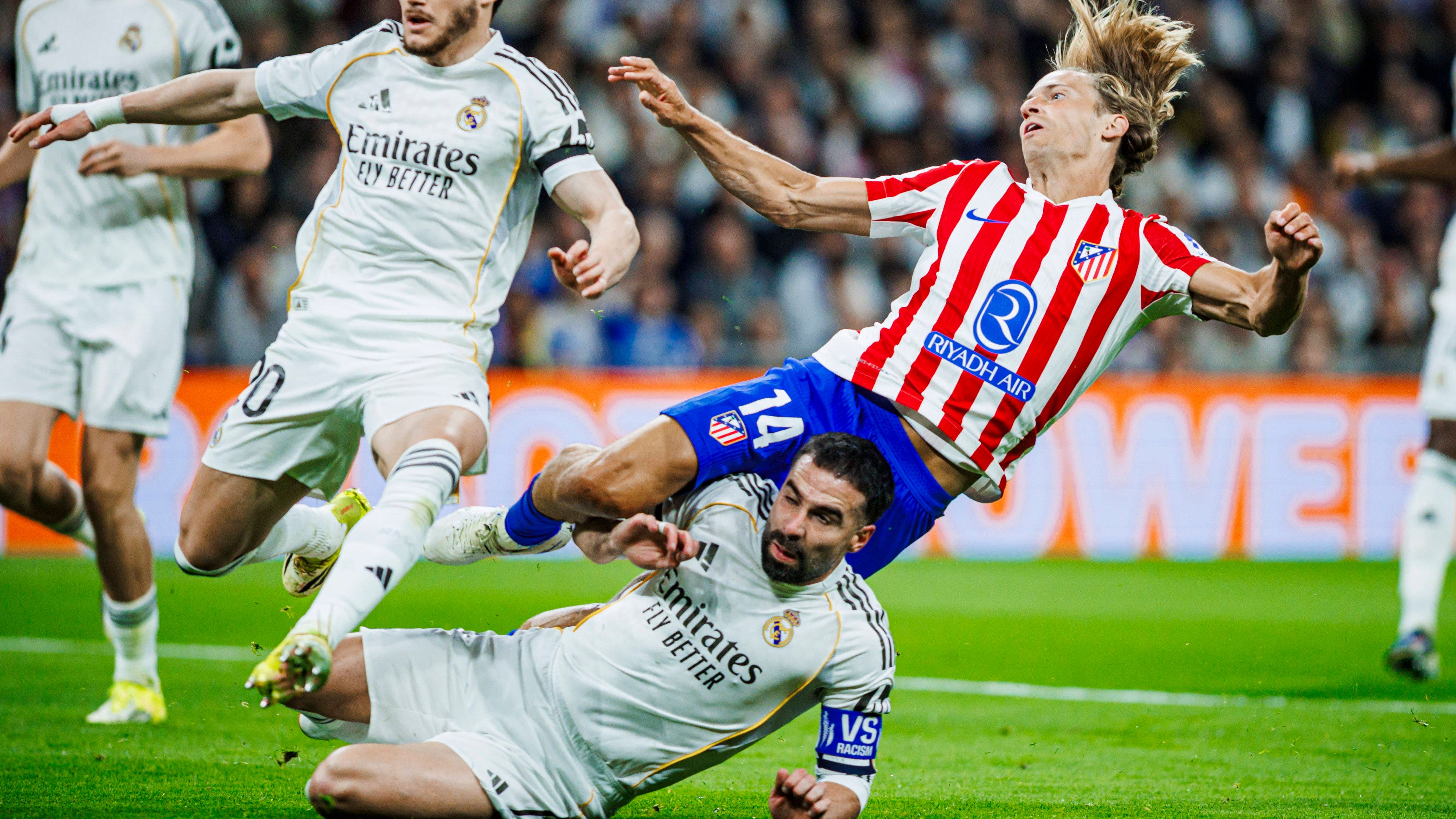 Los irónicos dardos del Atlético de Madrid a los árbitros por la polémica del derbi ante el Real Madrid: "Nos surge una duda"