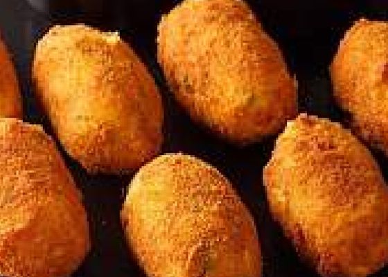 Sevilla se prepara para Croqueta Crush 2025: fechas, lugar y detalles del festival más crujiente