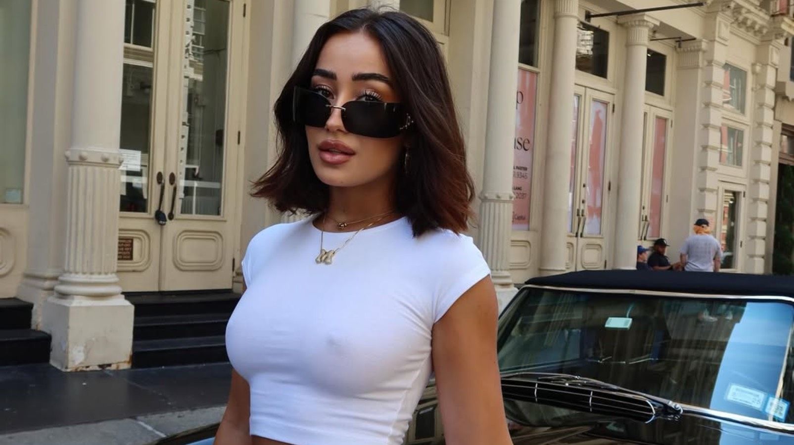 Marina Riverss considera a un futbolista como "clase obrera" y monta el lío