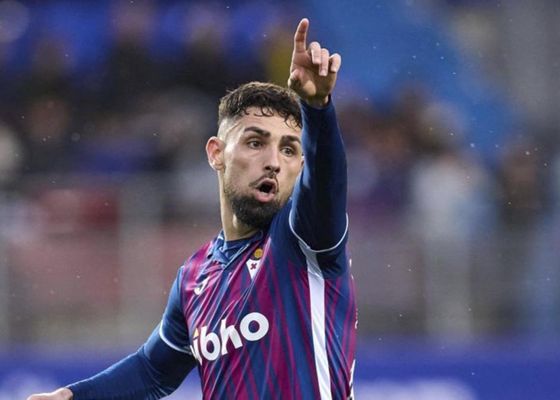 Nolaskoain vuelve a ser pieza clave para Beñat San José 