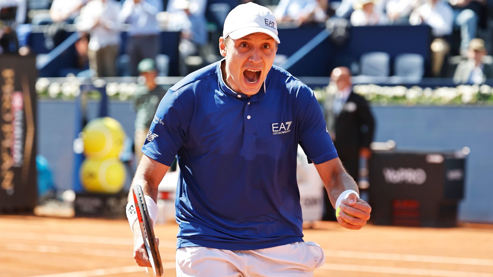 Un nuevo Djokovic anda suelto en el Conde de Godó y amenaza a la joya del tenis español