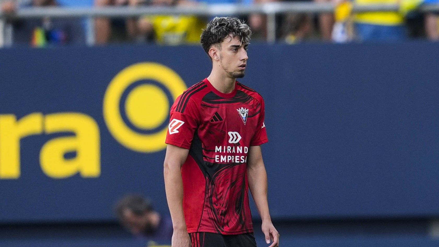 El Valencia, preocupado por la situación de uno de sus jóvenes: Iker Córdoba