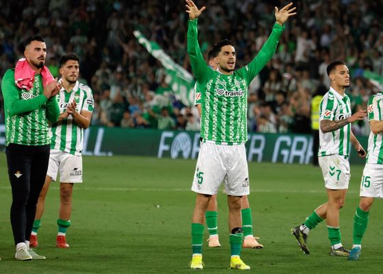"El Betis está obligado a ganar la Conference League"
