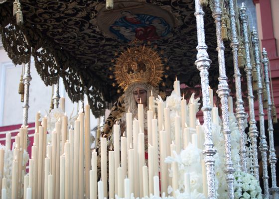 Procesión Magna Sevilla 2024 | ¿Cuáles son los mejores lugares para ver el cortejo si no tienes silla?
