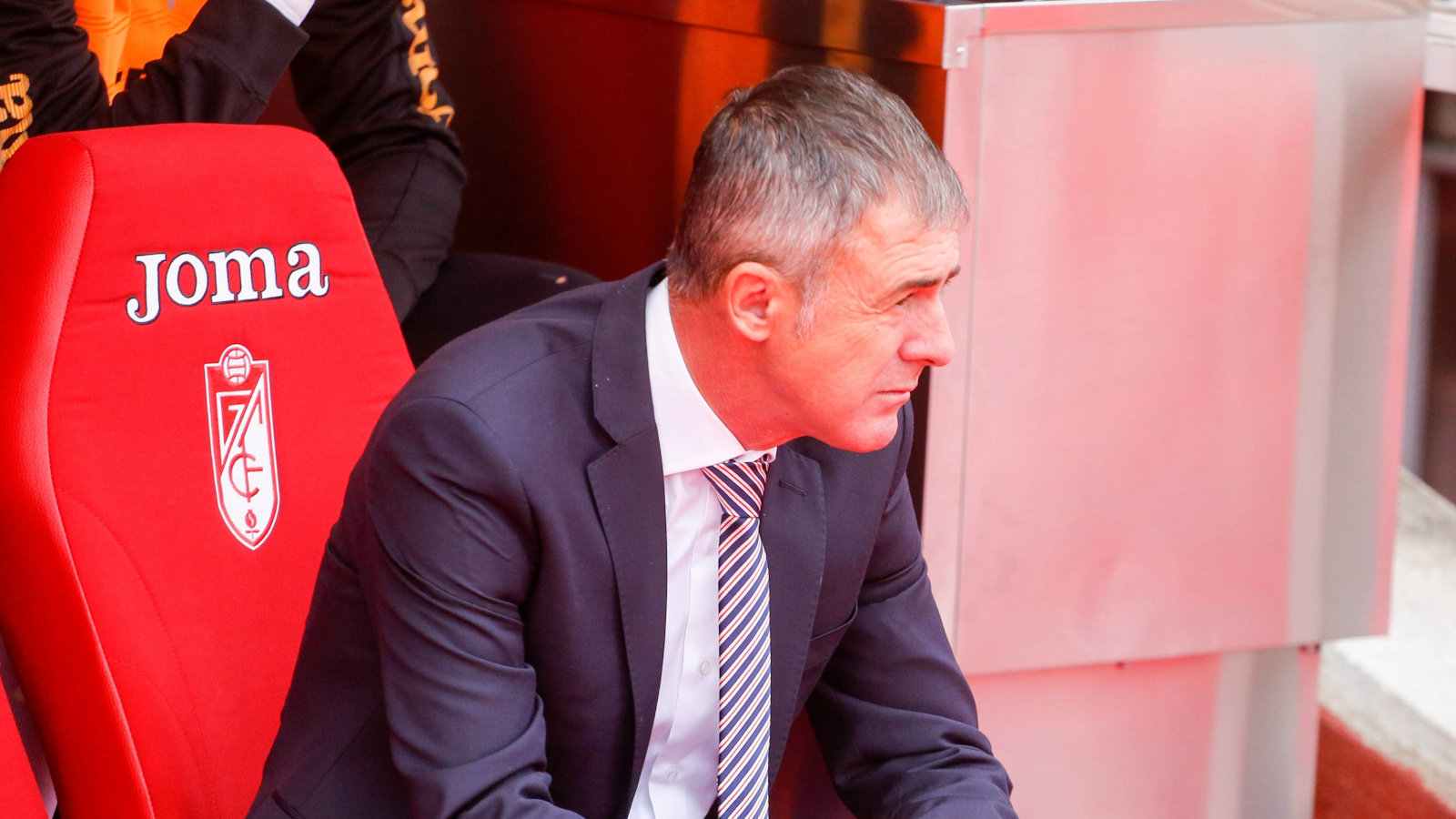 Lucas Alcaraz sonó para entrenar al Granada al final de temporada