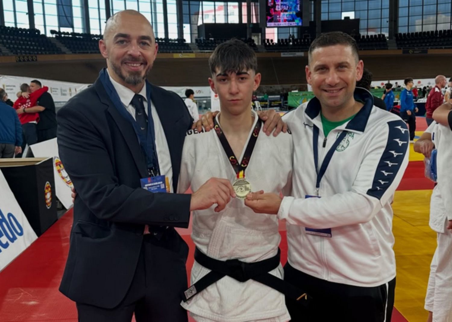 Álvaro Gallardo, el almeriense de apenas dieciséis años que va dando pasos de gigantes en judo: "Estoy en el instituto pensando en entrenar por la tarde"