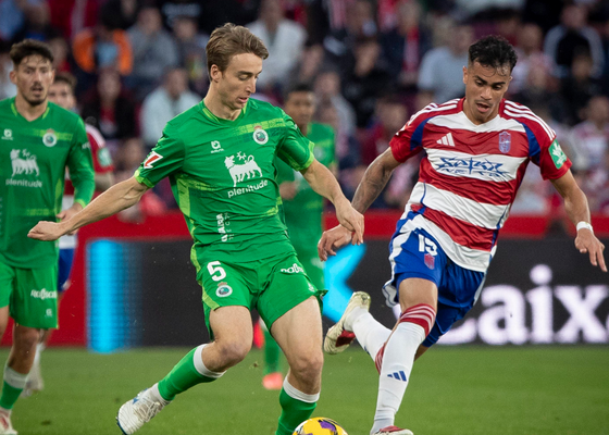 Racing de Santander - Granada: Horario y dónde ver en TV hoy el partido de LaLiga Hypermotion
