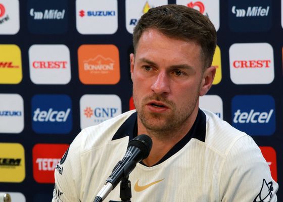Adiós al "jugador maldito": Ramsey anuncia su retirada oficial