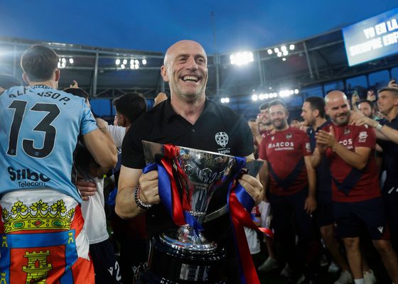 Lío en el Levante en el inicio de LaLiga por la falta de jugadores inscritos