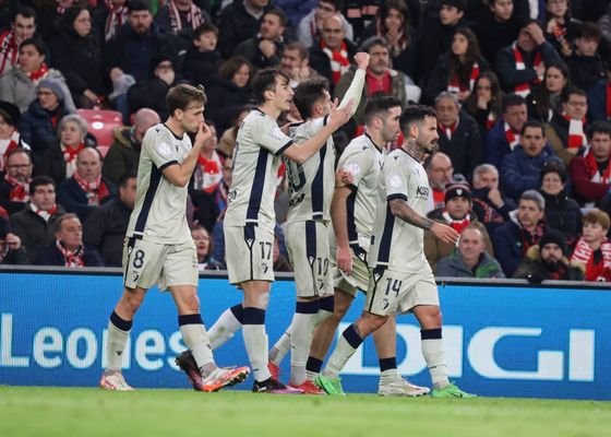 Athletic Club 2 - 3 Osasuna: Los rojillos ganan al vigente campeón