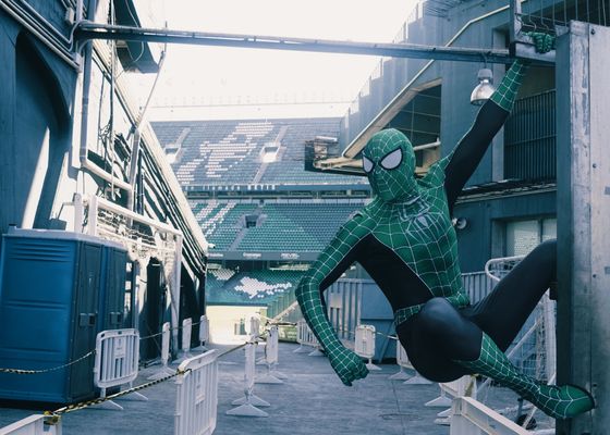 El Spiderman bético lo tiene claro: "Se sufre menos peleando contra el Doctor Octopus que siendo del Real Betis"