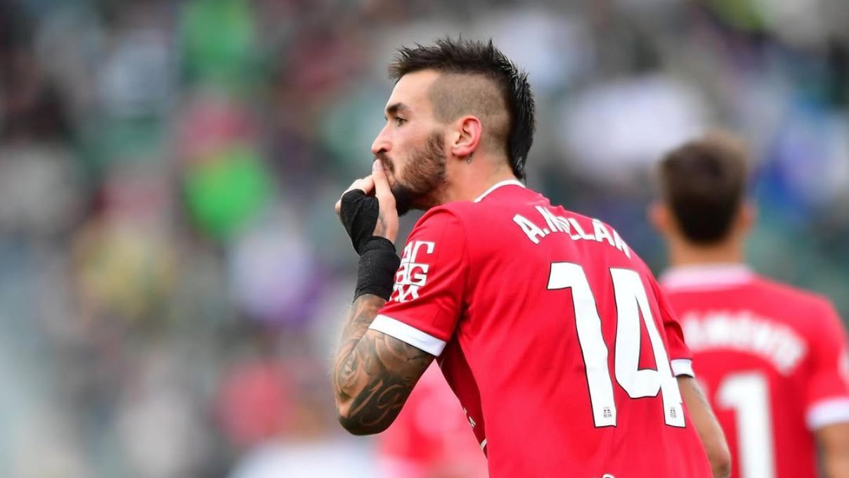 Álex Millán vuelve a encontrar la felicidad