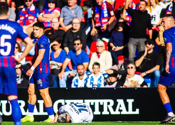 Osasuna se piensa fichar en el Eldense