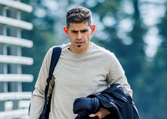 Antonio Hidalgo vuelve a responder a las dudas sobre su futuro