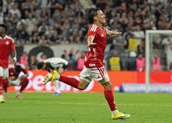 Anuncian un seguimiento del Sevilla al lateral de moda en Brasil, que también fue vinculado con el Betis