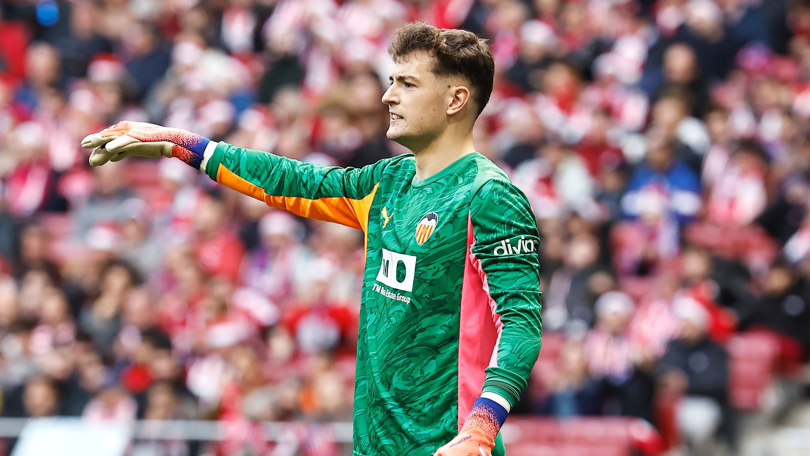 El Athletic, con una decisión por tomar con la portería