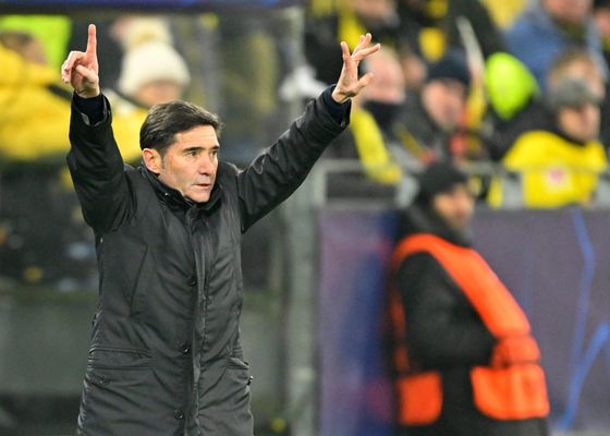 El Villarreal, atado de pies y manos para poder fichar en invierno
