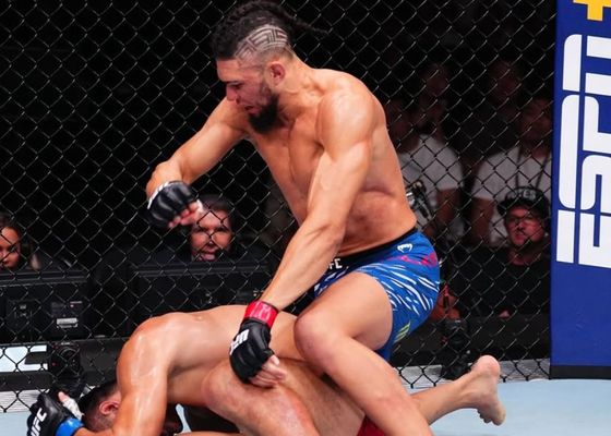 Johnny Walker monta el lío en el UFC Shanghai