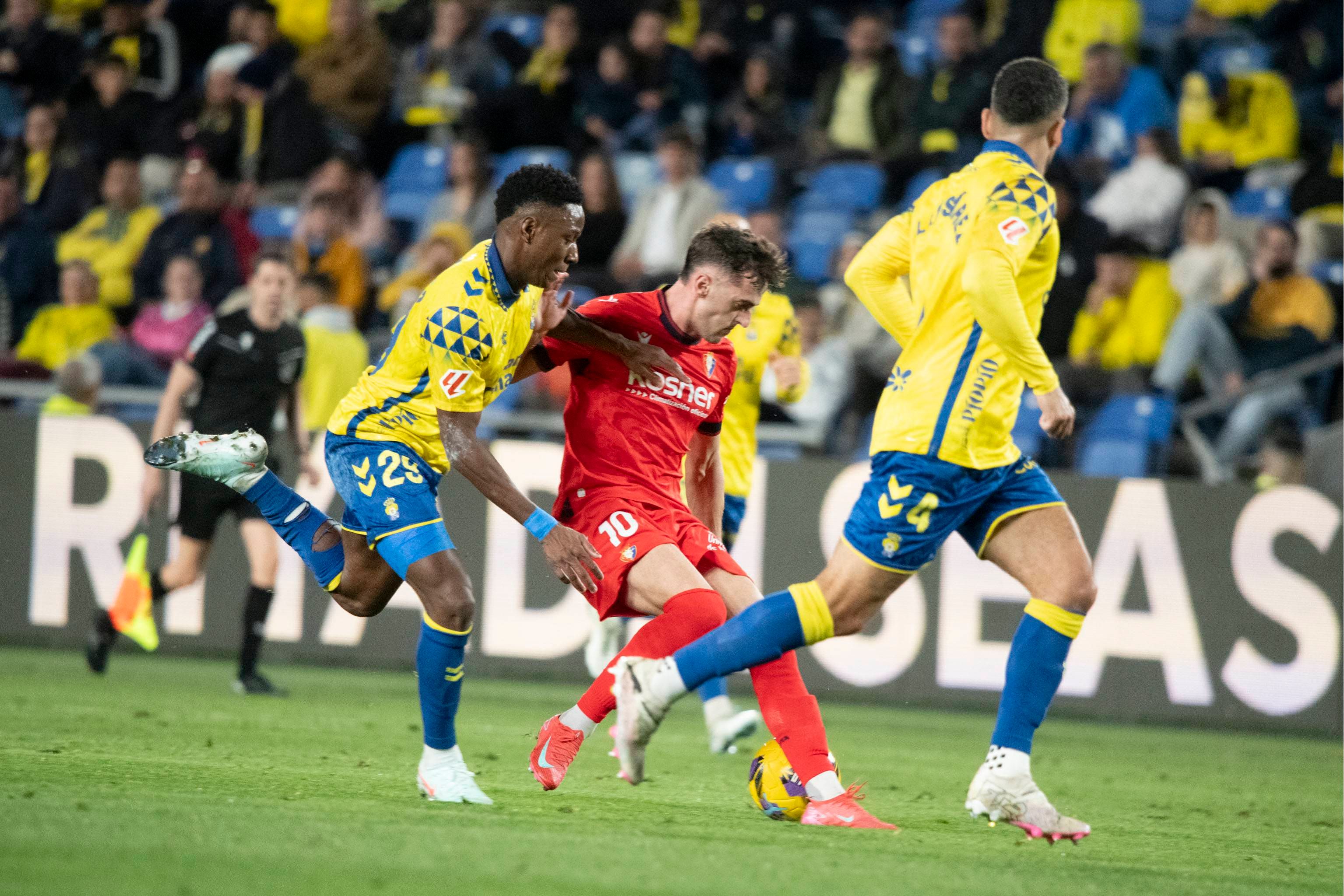 Las Palmas 1-1 Osasuna: Vicente Moreno sigue sin ganar