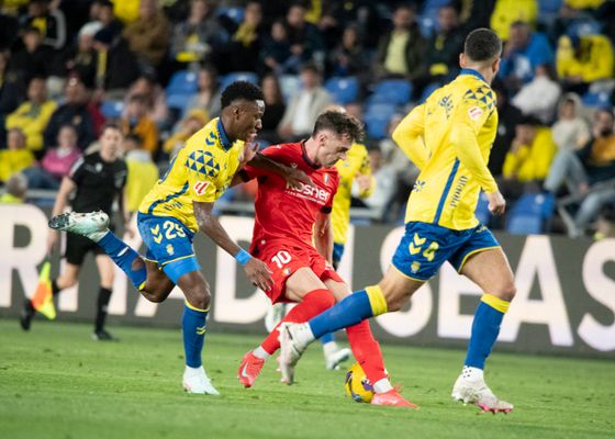 Las Palmas 1-1 Osasuna: Vicente Moreno sigue sin ganar