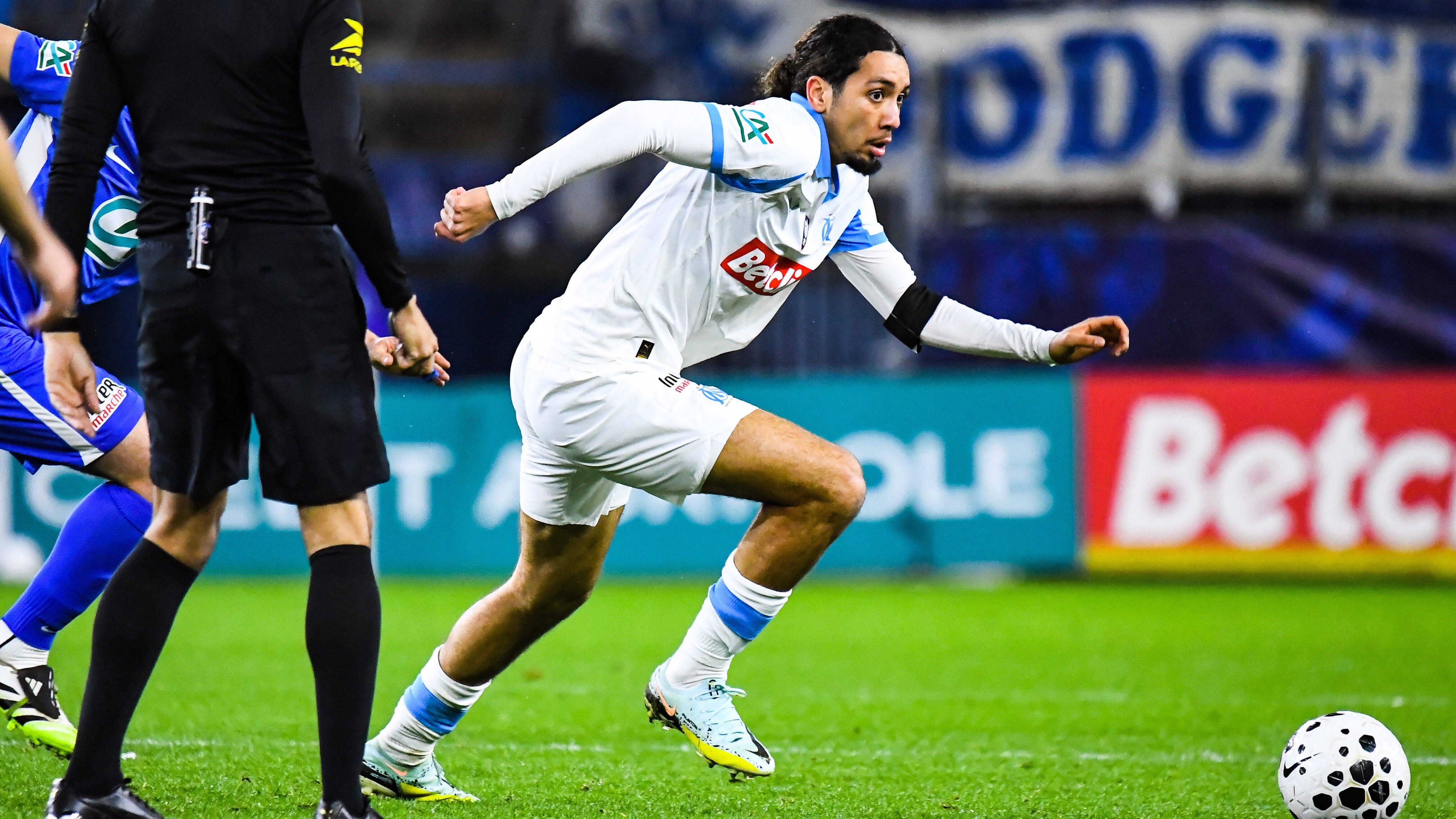 Antonio Cordón apunta en la agenda del Sevilla a Bilal Nadir, otra oportunidad de mercado en Francia