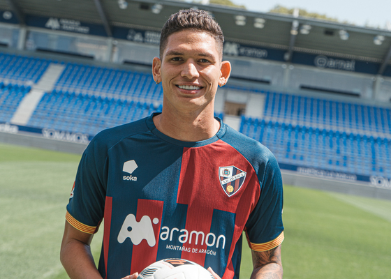 El Cádiz deja tocado al Huesca: "Hicimos un buen partido y merecíamos un poco más"