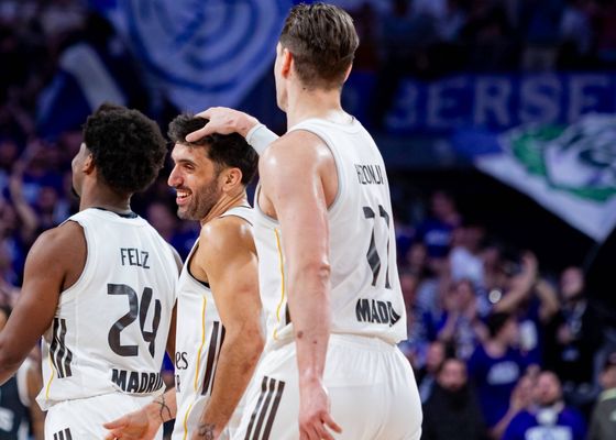 Hezonja y Campazzo salen al paso de los pitos a Sergio Scariolo