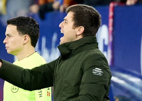 Alessio Lisci, muy claro sobre la polémica arbitral del Osasuna - Oviedo: "No es penalti"