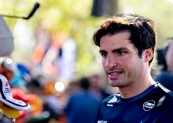 Carlos Sainz y los problemas del nuevo reglamento en Australia: "Una primera prueba increíblemente difícil"