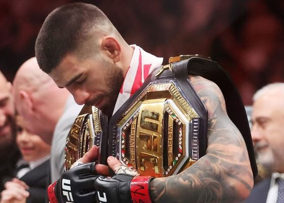 La UFC relega a Ilia Topuria