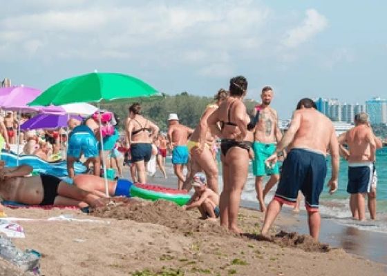 El turismo ya no tira de la economía: apenas sube un 2,8% este verano