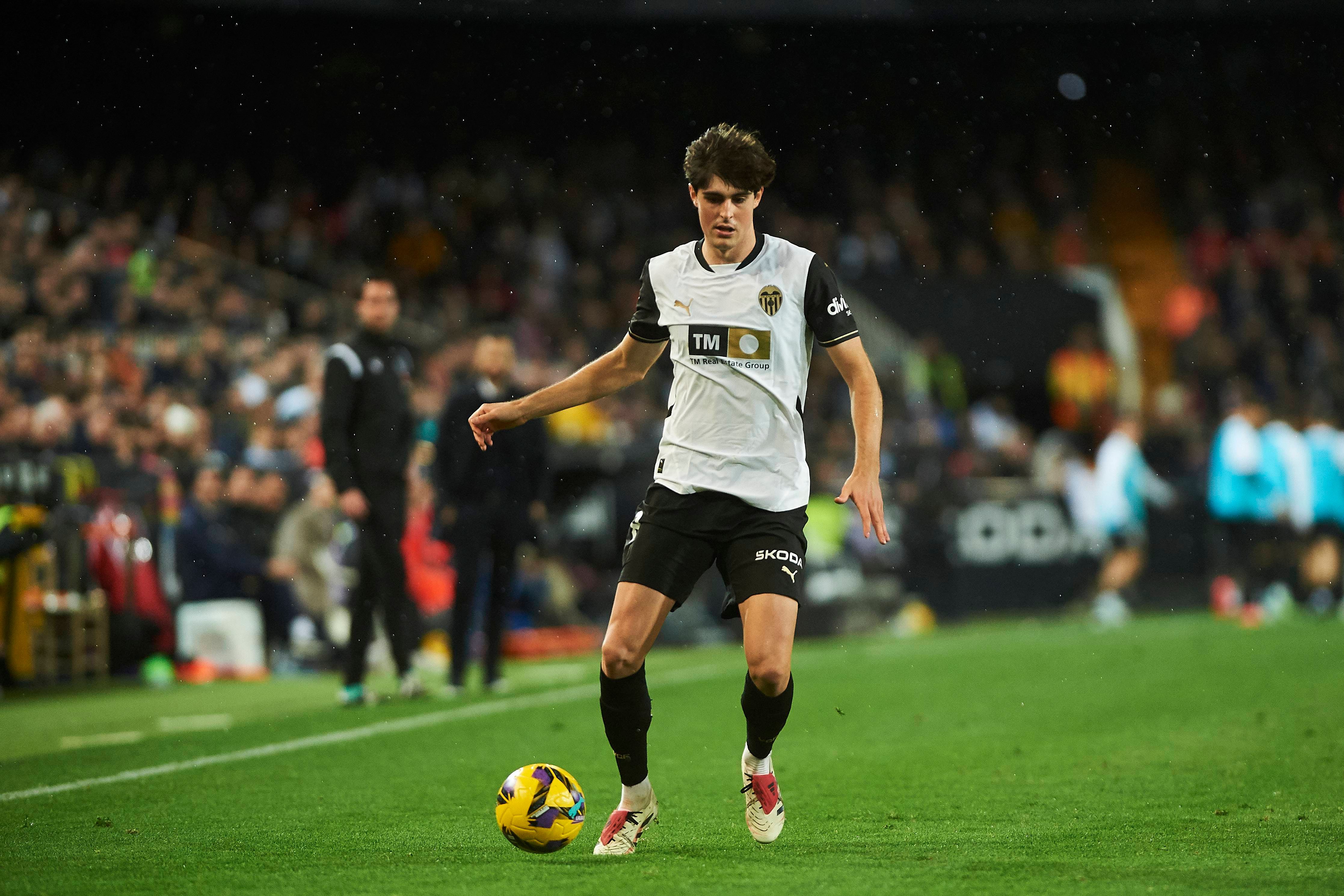 El mensaje de Javi Guerra al Valencia sobre su futuro