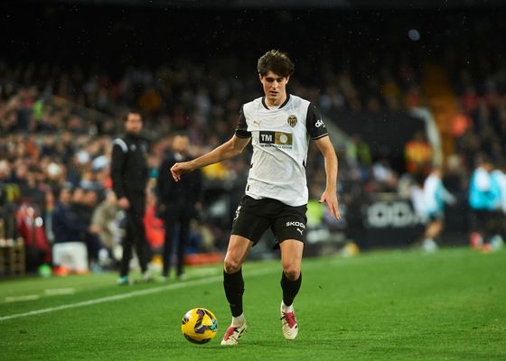 El mensaje de Javi Guerra al Valencia sobre su futuro