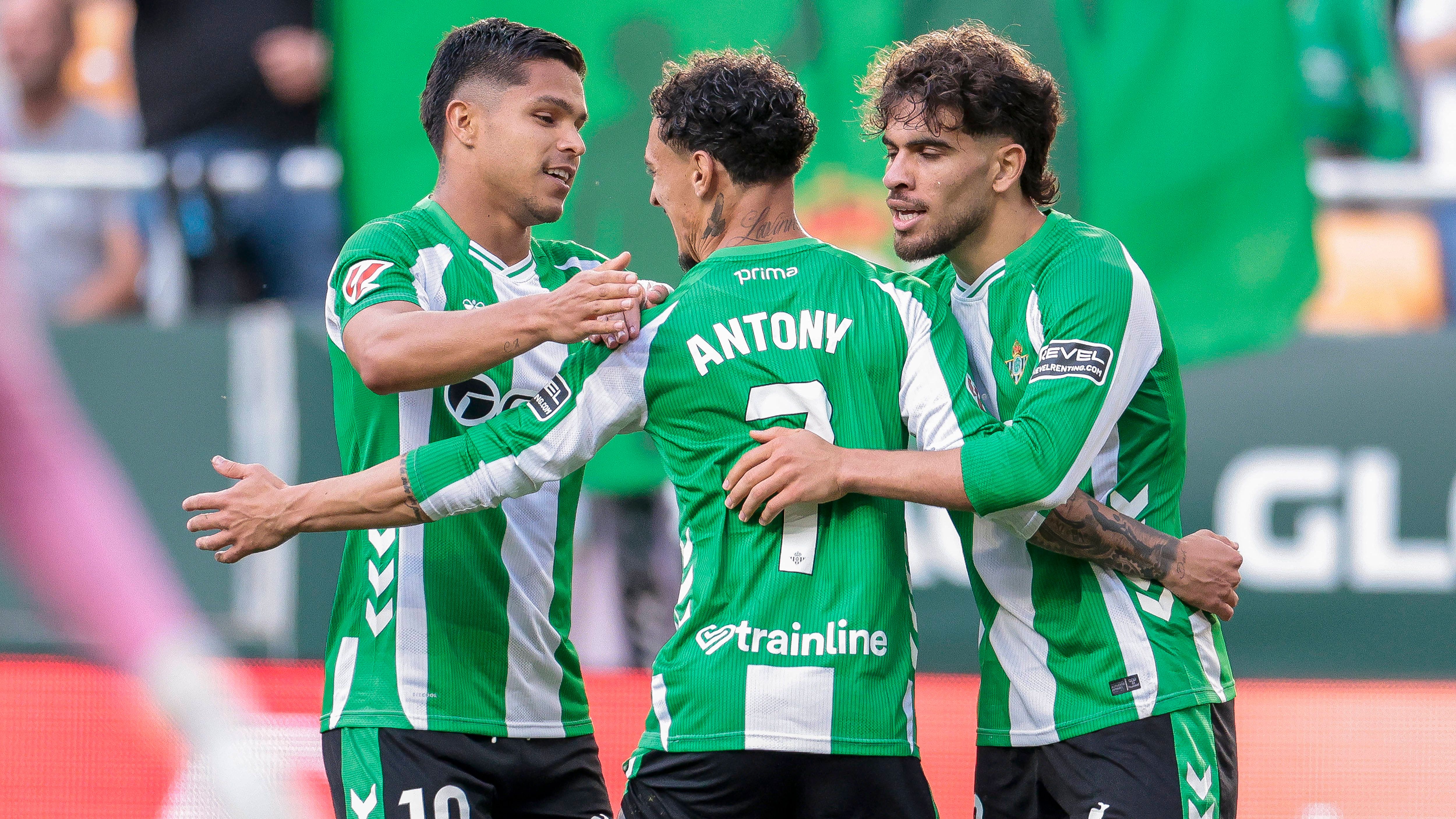 El Betis lo tiene en su mano: qué necesita para jugar la Champions, el dineral que podría ingresar y el premio extra para su cantera