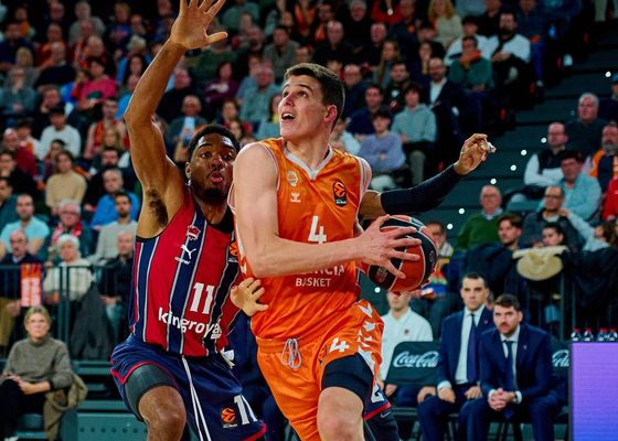 Baskonia - Valencia Basket, resumen y resultado del partido de Euroliga 2025-2026 de baloncesto