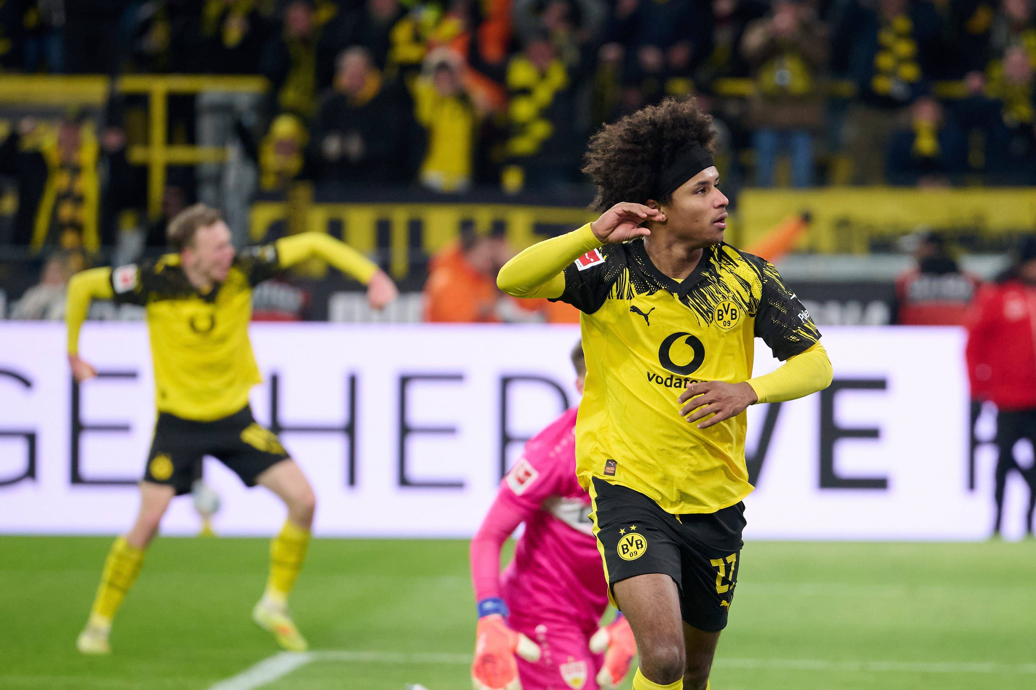 Adeyemi 'le da calabazas' al Manchester United y elige al Arsenal