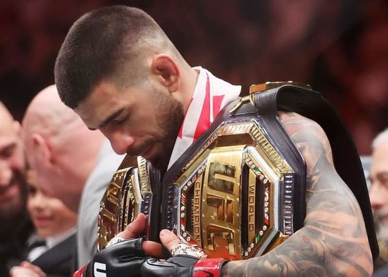 Ilia Topuria recibe un serio aviso: "Como decía Mike Tyson: 'Firma el contrato, tío grande'"