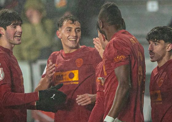 Burgos 0-2 Valencia: Iranzo y Sadiq invitan a otra ronda más para despejarse de la Liga