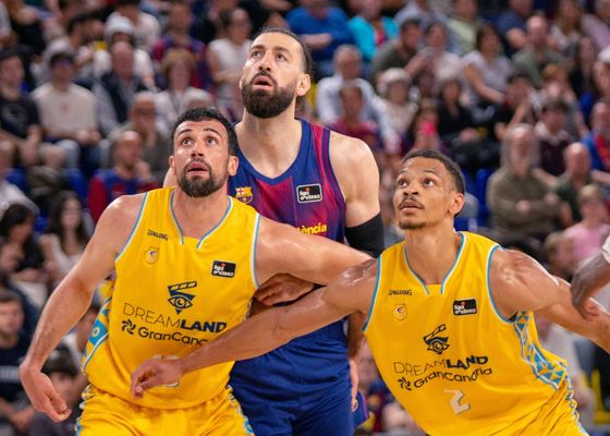Así queda la clasificación de la Liga ACB tras los batacazos de Real Madrid y Valencia Basket en la jornada 30
