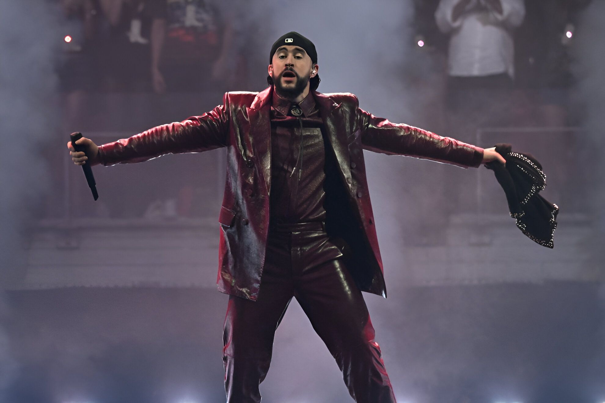 Amenazan de muerte a Bad Bunny en concierto y el FBI tiene que intervenir