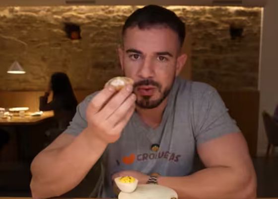 El restaurante oculto en un museo que sorprende a Cenando Con Pablo