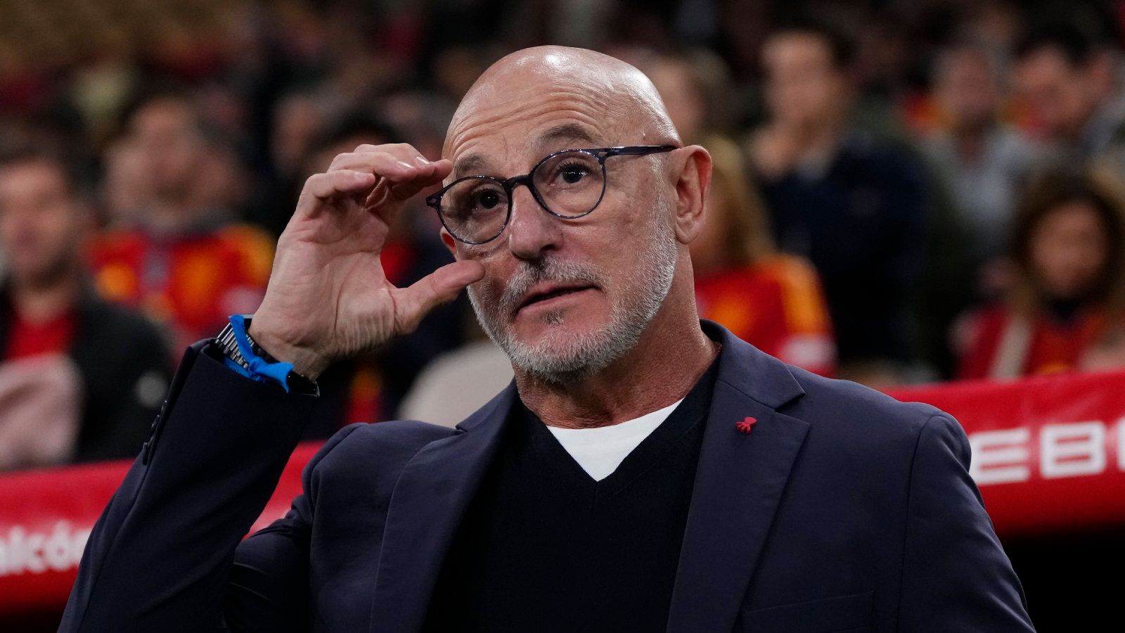 Luis de la Fuente se apoya en la Real Sociedad: Carlos Soler por Mikel Merino y Barrenetxea por Nico Williams