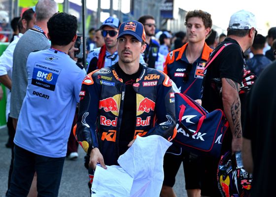 Serios contratiempos para KTM en Jerez por culpa de dos bajas