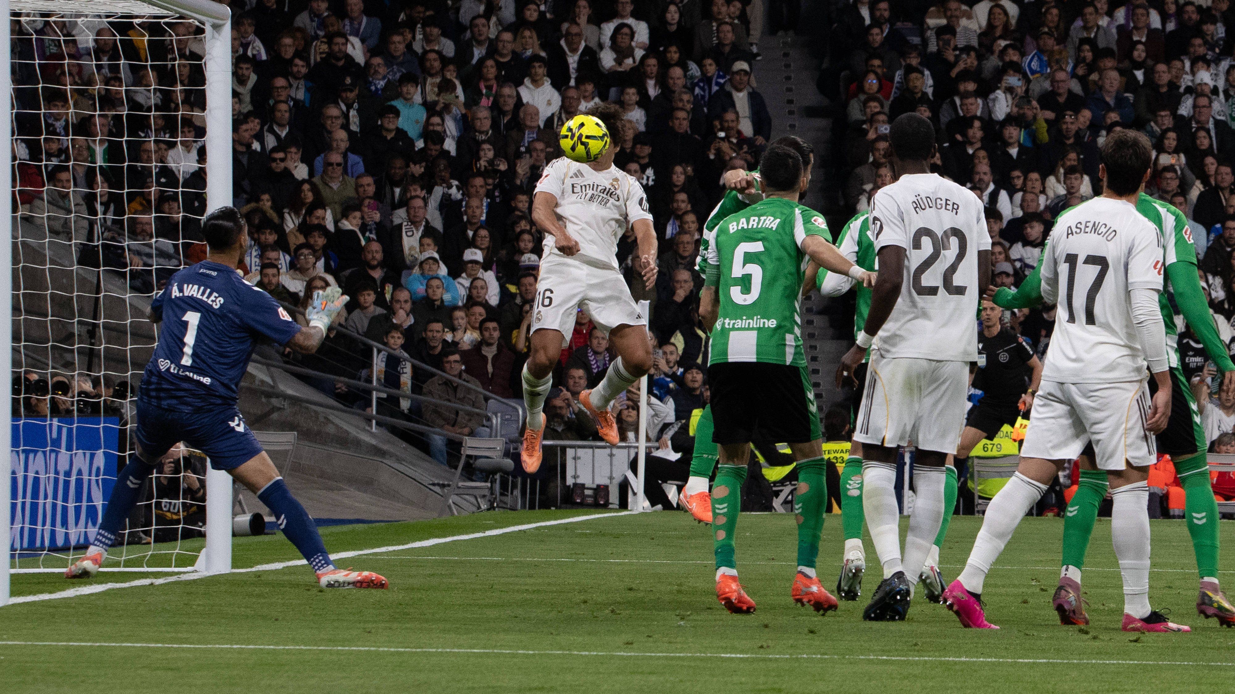 Betis - Real Madrid: Horario, canal y dónde ver en TV y online hoy el partido de LaLiga EA Sports