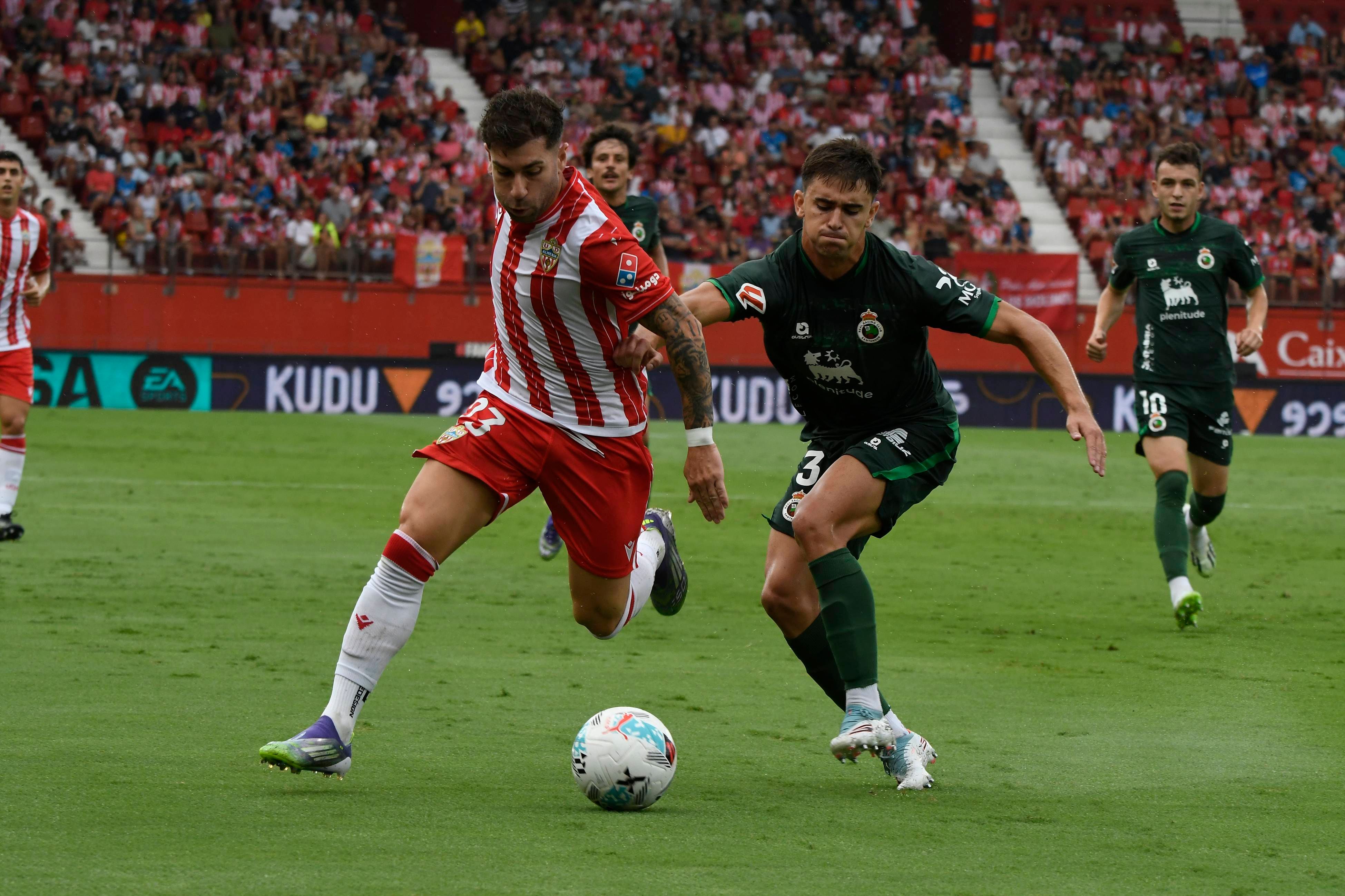 Almería y Racing de Santander son los más perjudicados por el parón de selecciones 