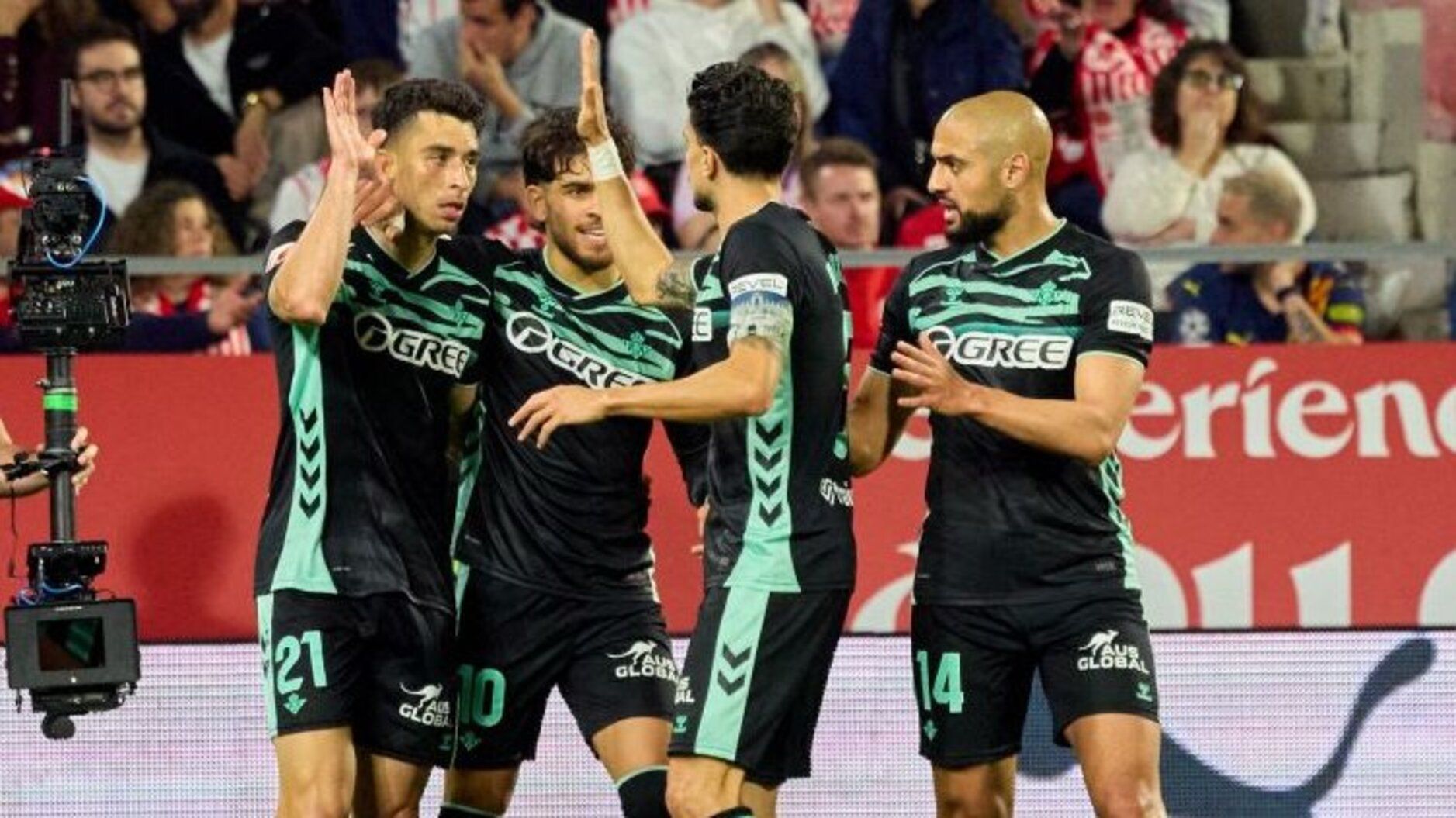 Girona 2-3 Real Betis: Dulce bálsamo para cicatrizar las heridas verdiblancas