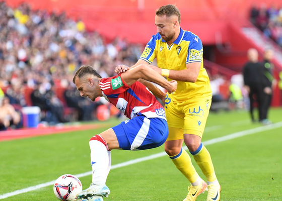 Escándalo en la previa del Granada - Cádiz y con el Málaga salpicado
