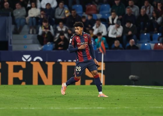 El Levante alcanza un acuerdo por la renovación de Kareem Tunde