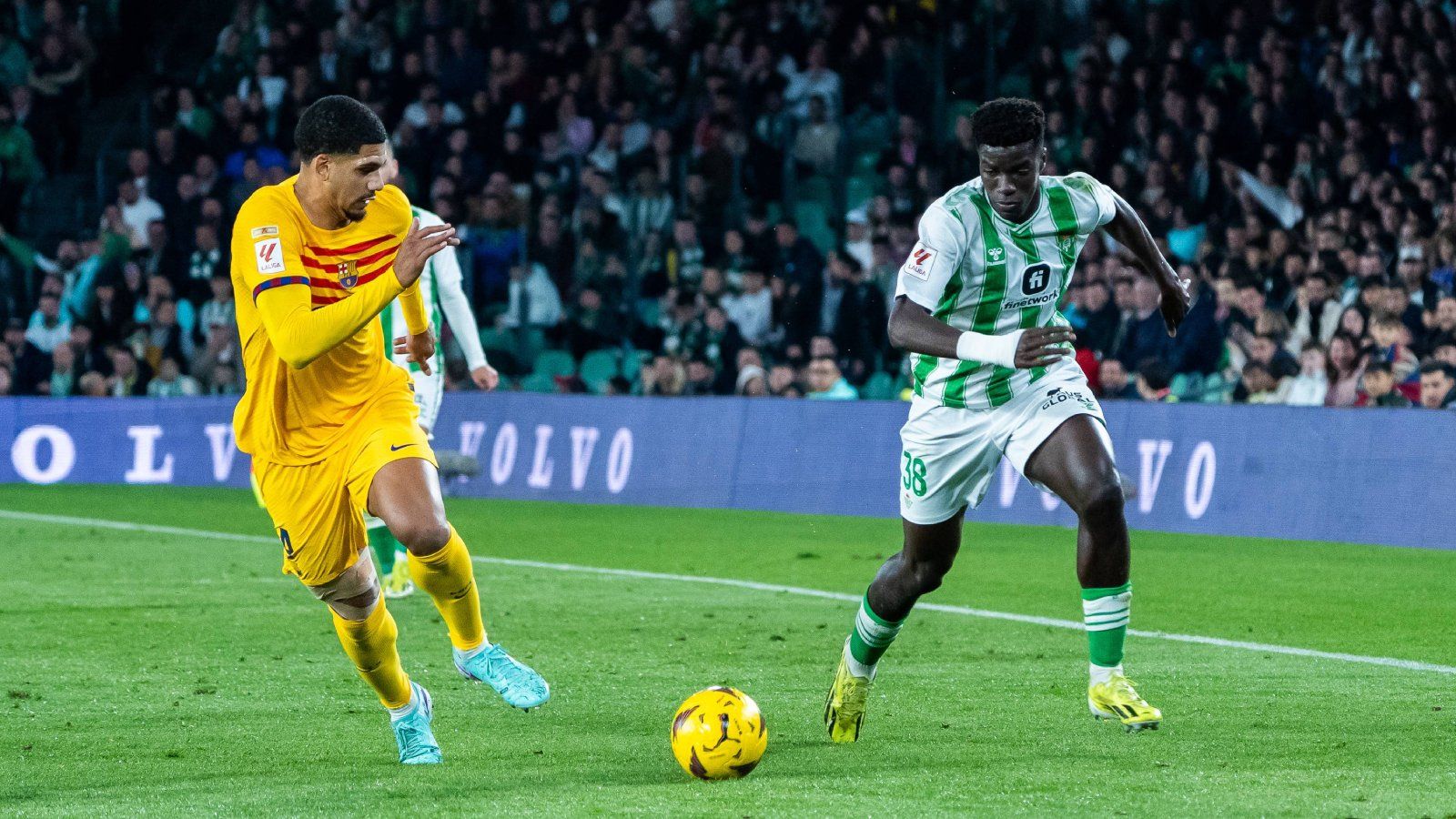 Barcelona - Villarreal: Horario, canal y dónde ver en TV y online hoy el partido de LaLiga