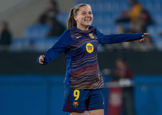 Claudia Pina renueva con el Barça hasta 2029 y se consagra como una estrella en el fútbol femenino